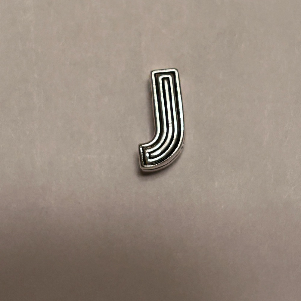 Pandora Reflections clip letter J